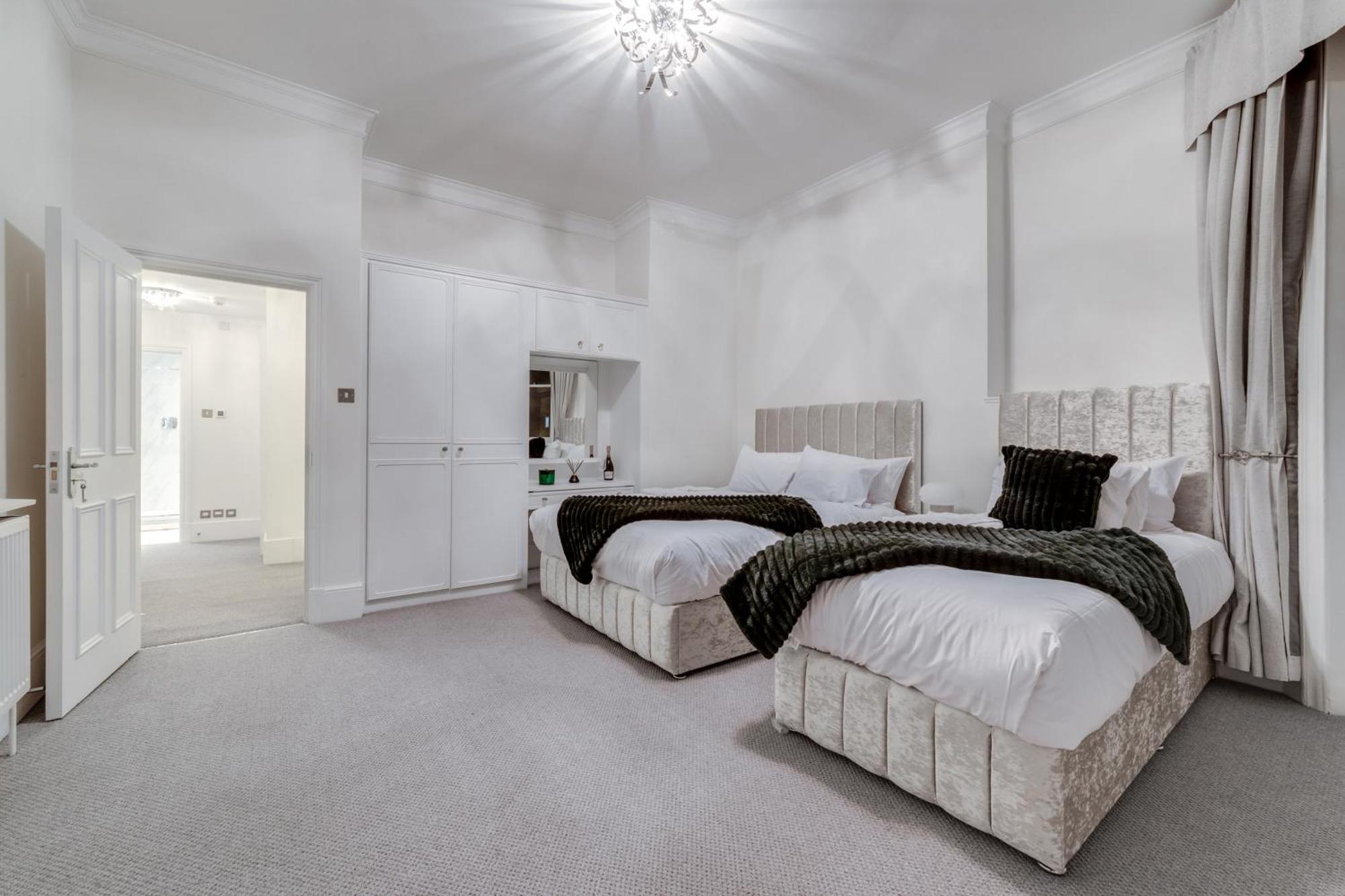 Luxury London 3 Bedroom Duplex With Pool Table - 4Hs Exteriör bild