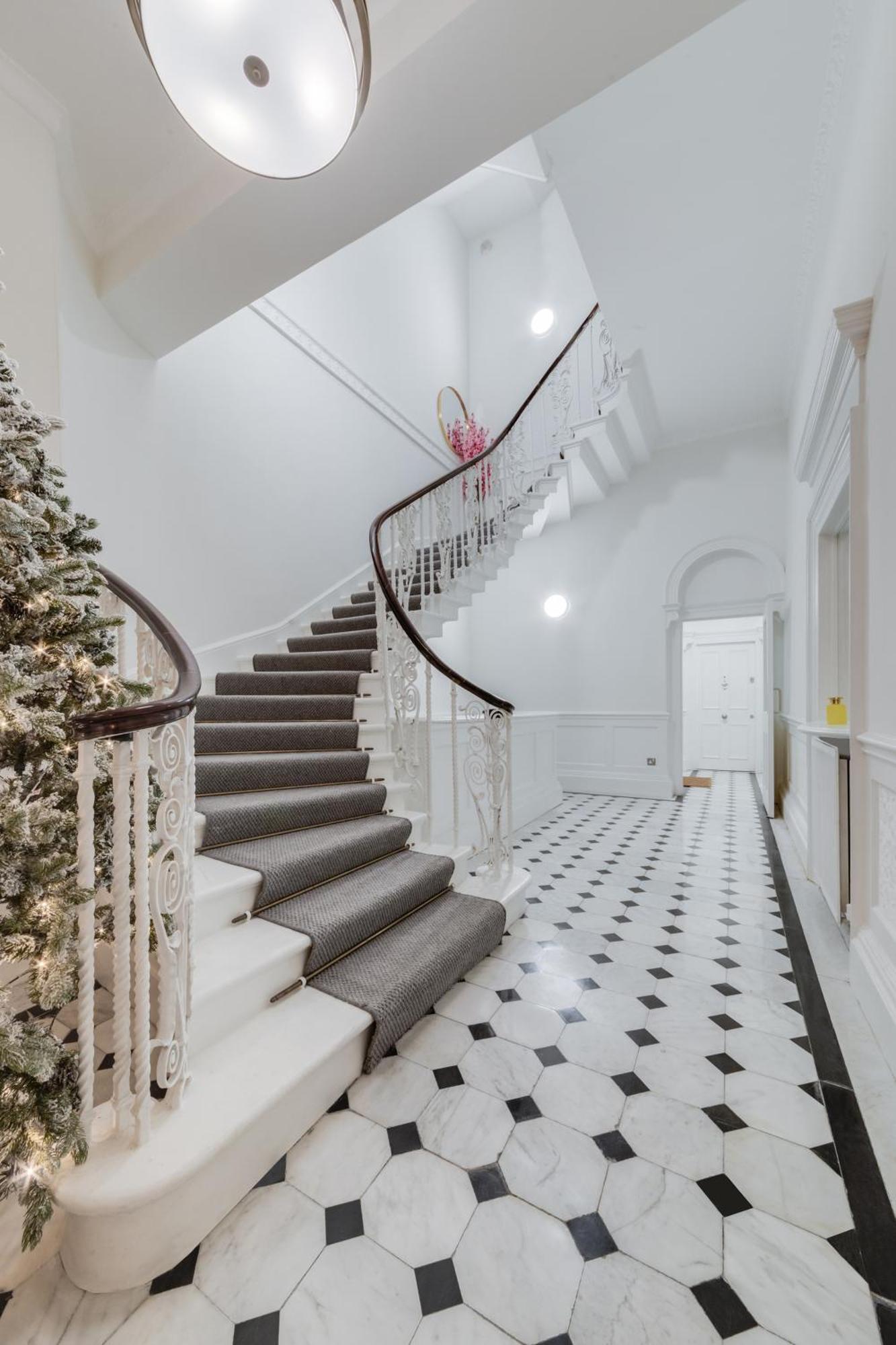 Luxury London 3 Bedroom Duplex With Pool Table - 4Hs Exteriör bild