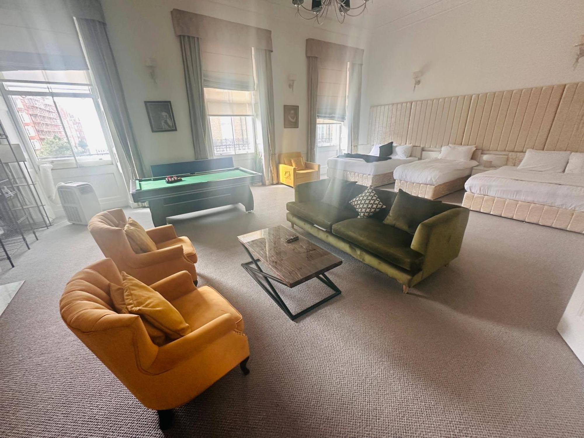 Luxury London 3 Bedroom Duplex With Pool Table - 4Hs Exteriör bild